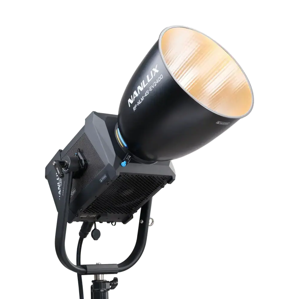 Nanlux Evoke 2400B
