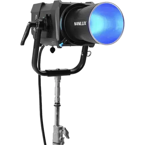 Nanlux Evoke 900C